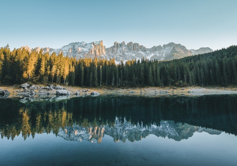 karersee-im-herbst